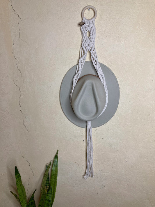 Macramé Hat Hanger